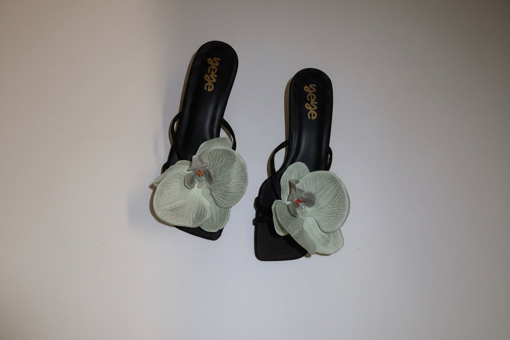 Mint Orchids Kitten Heel