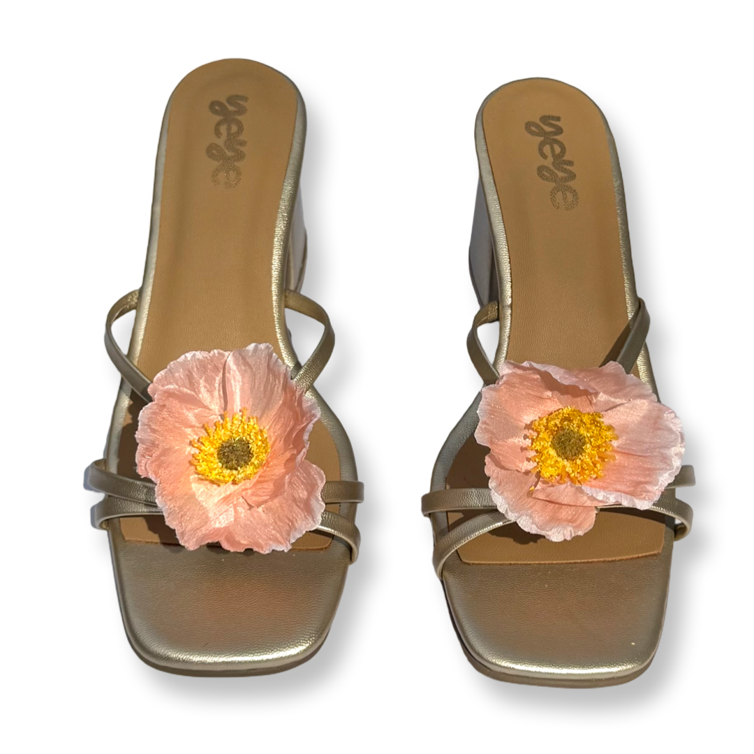 Coral windflower Heels