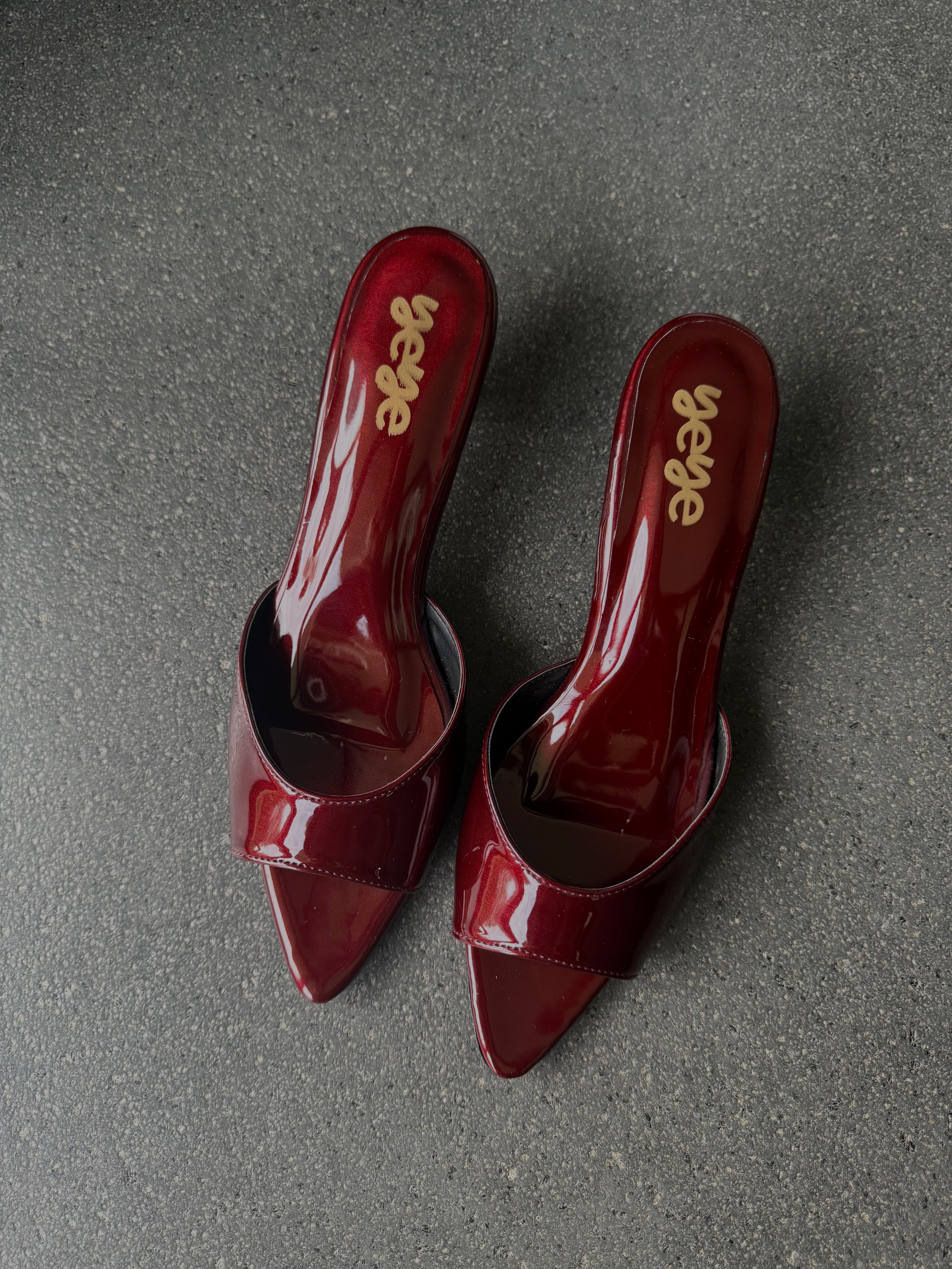Merlot mules - Slide kitten heels