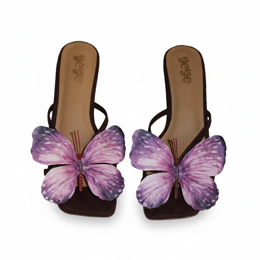 Violet Strike kitten heels