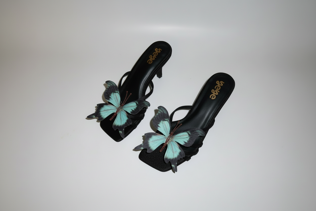 Dangerous Wings - Kitten Heel