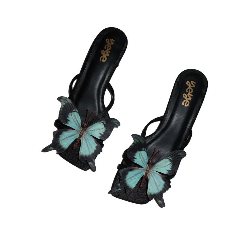 Dangerous Wings - Kitten Heel