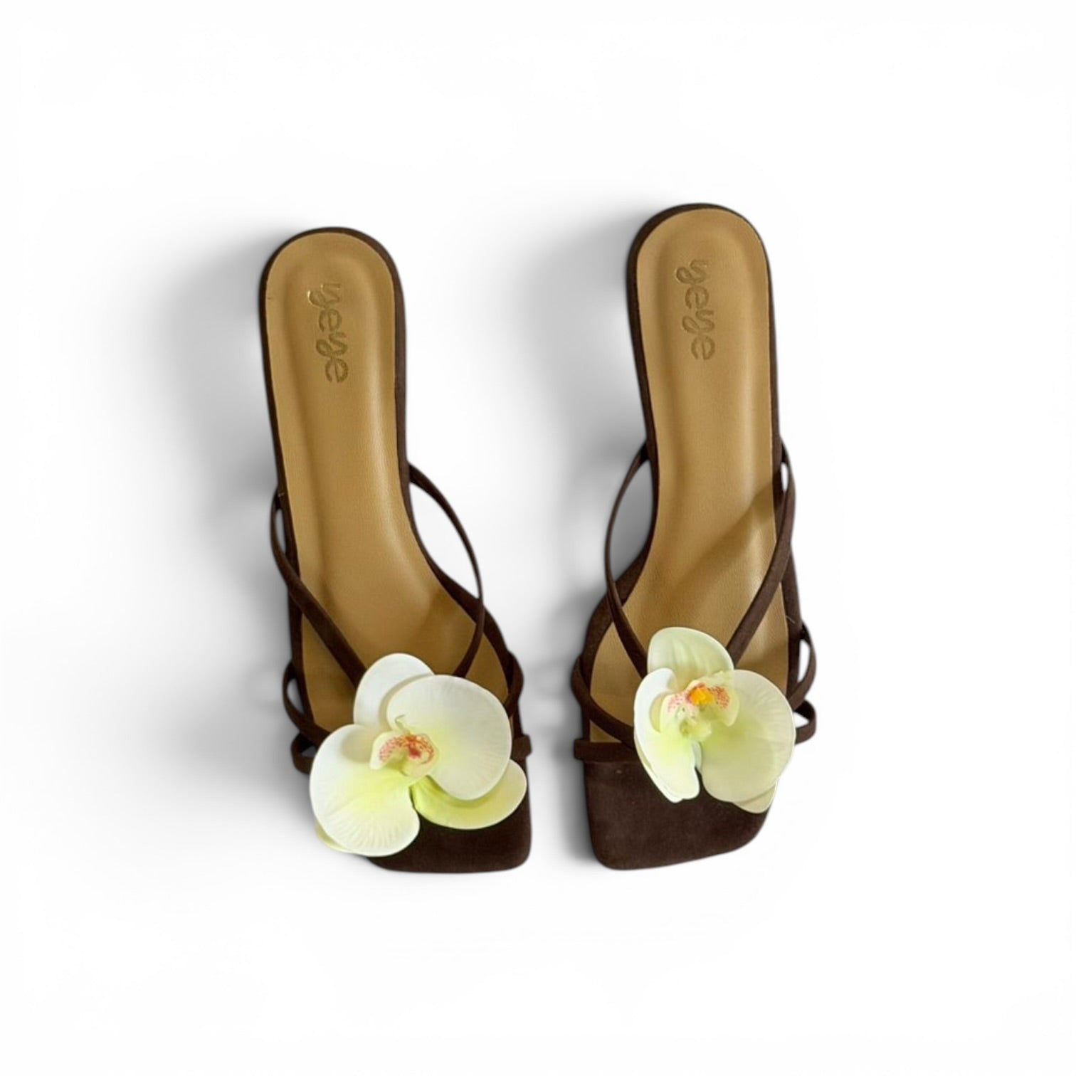 White Orchids Kitten Heel